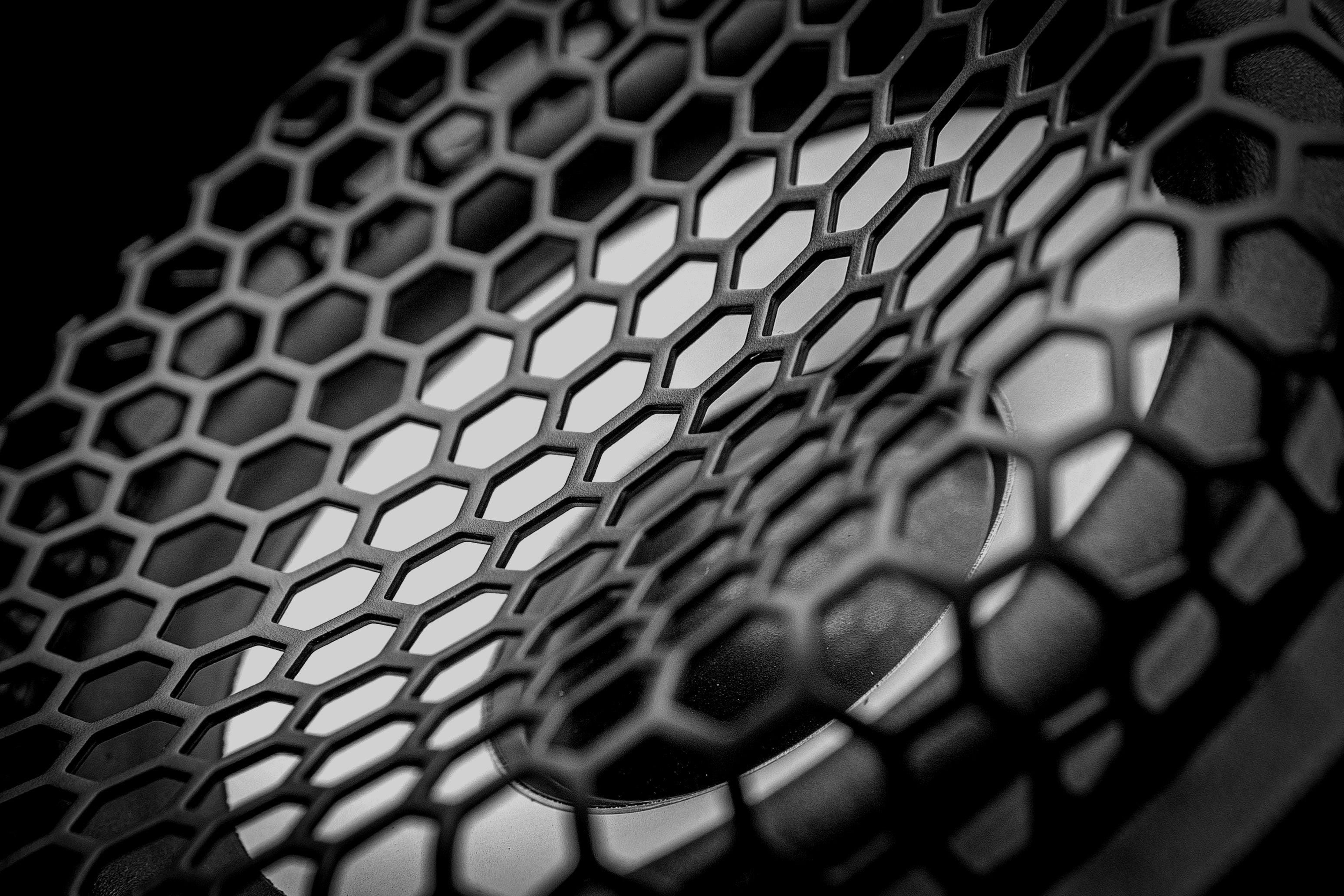 Midrange speakers