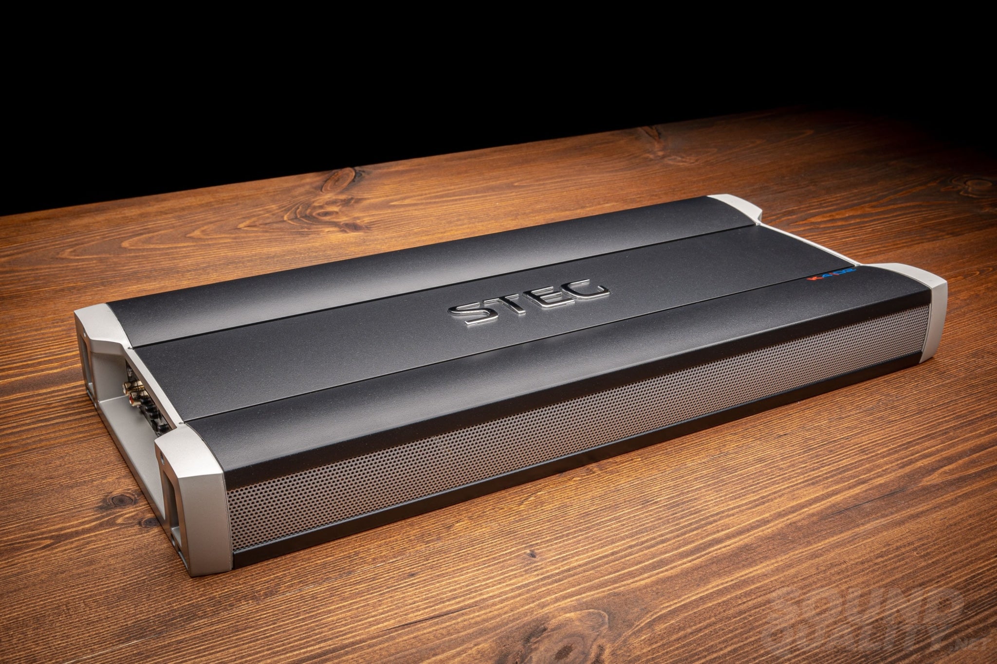 STEG K4.02 4-channel competition amplifier