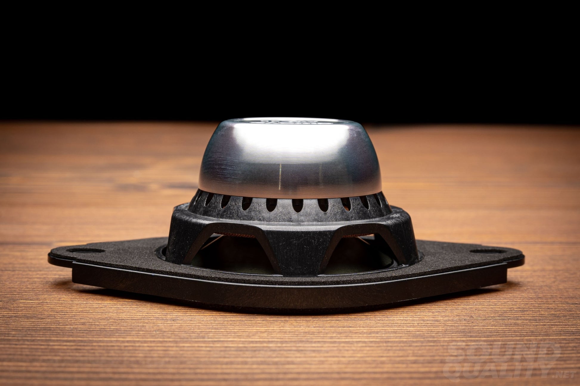 Awave Aw-25 2.5 Wideband Speakers For Toyota
