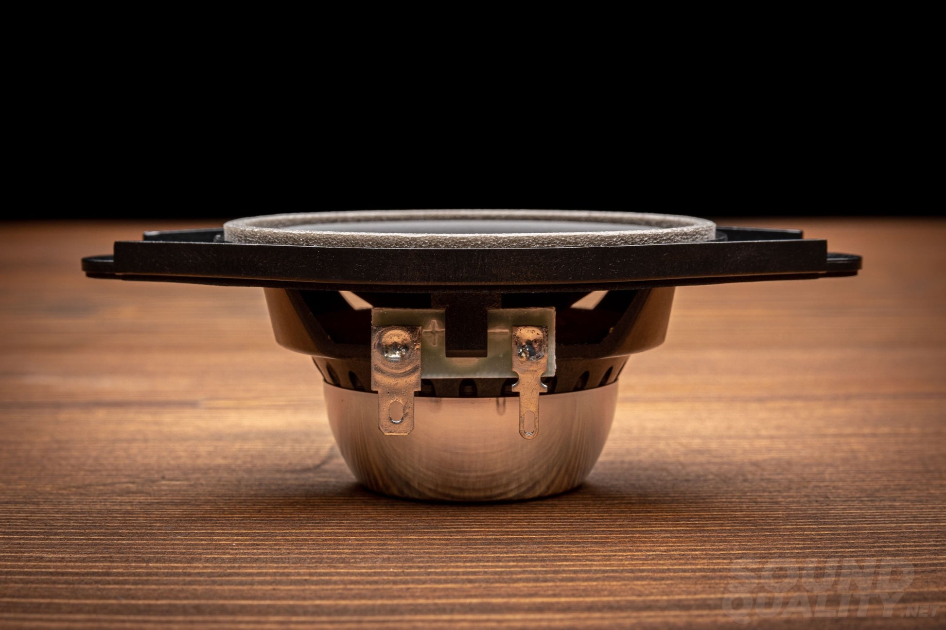 Awave Aw-25 2.5 Wideband Speakers For Toyota