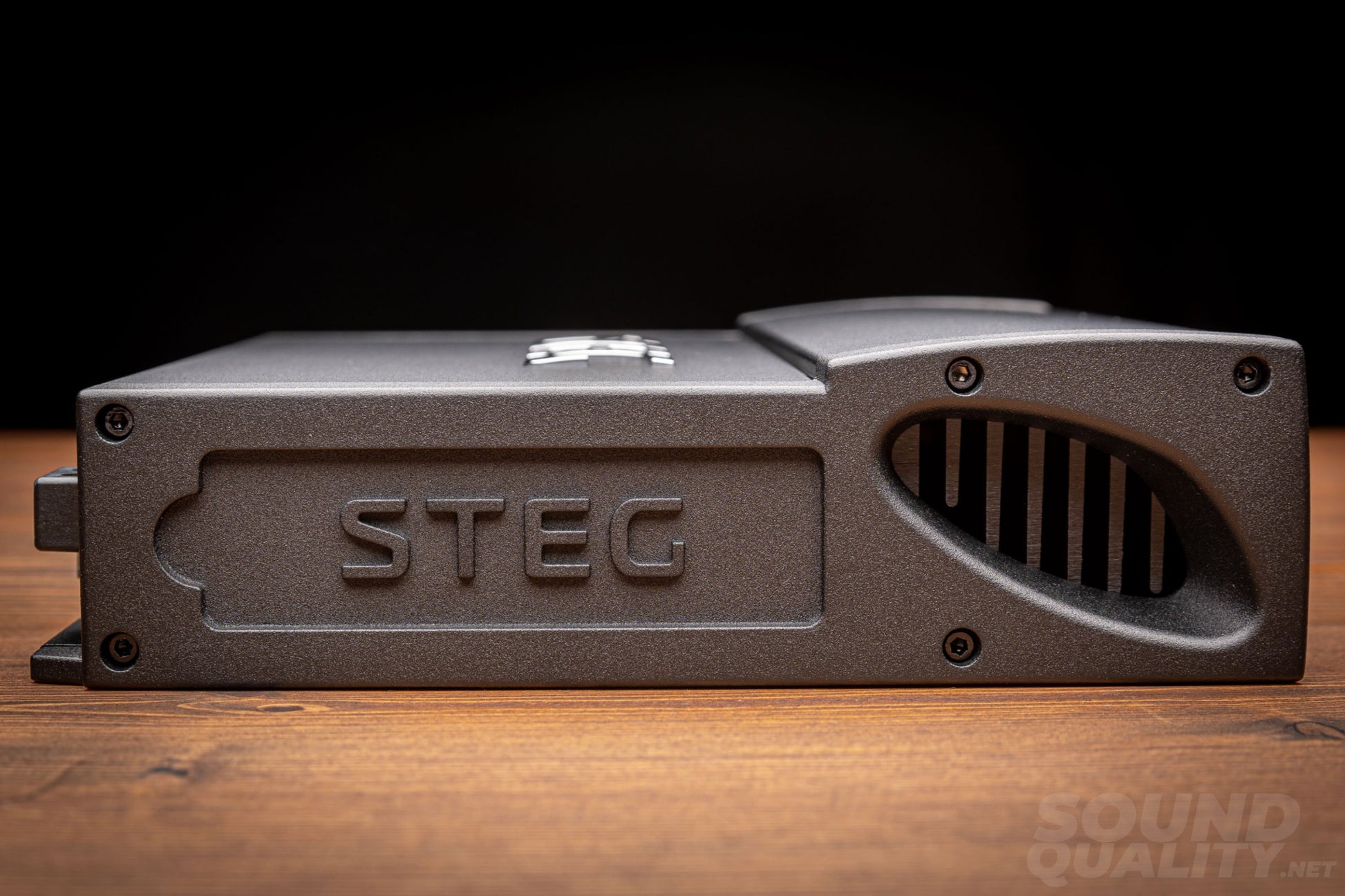 Steg Sdsp6 6-Channel Amplifier With 8-Channel Dsp