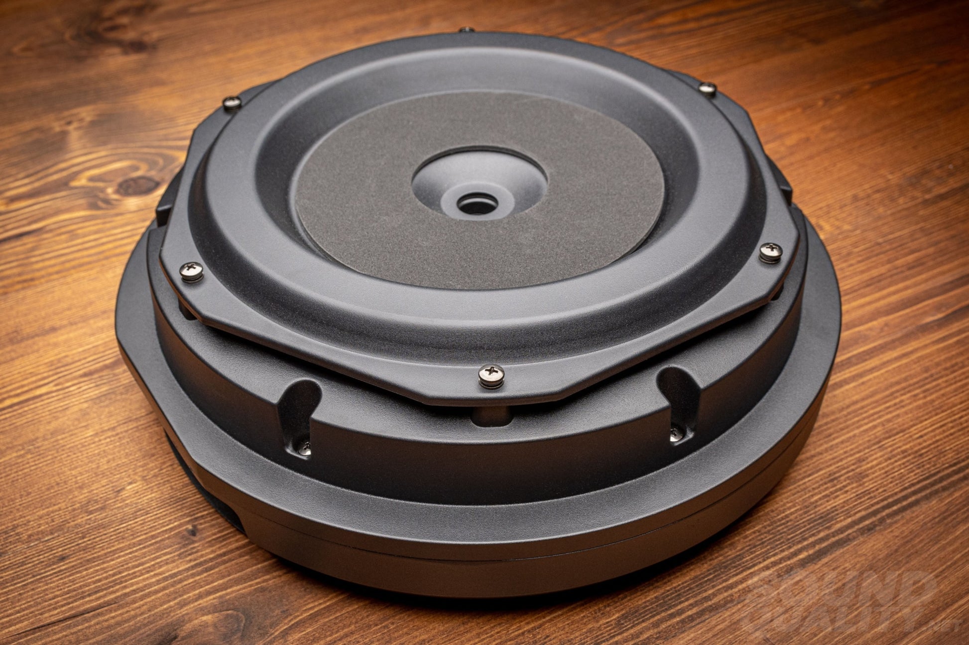 Awave Ast-11Tv5 11 Active Spare Wheel Subwoofer