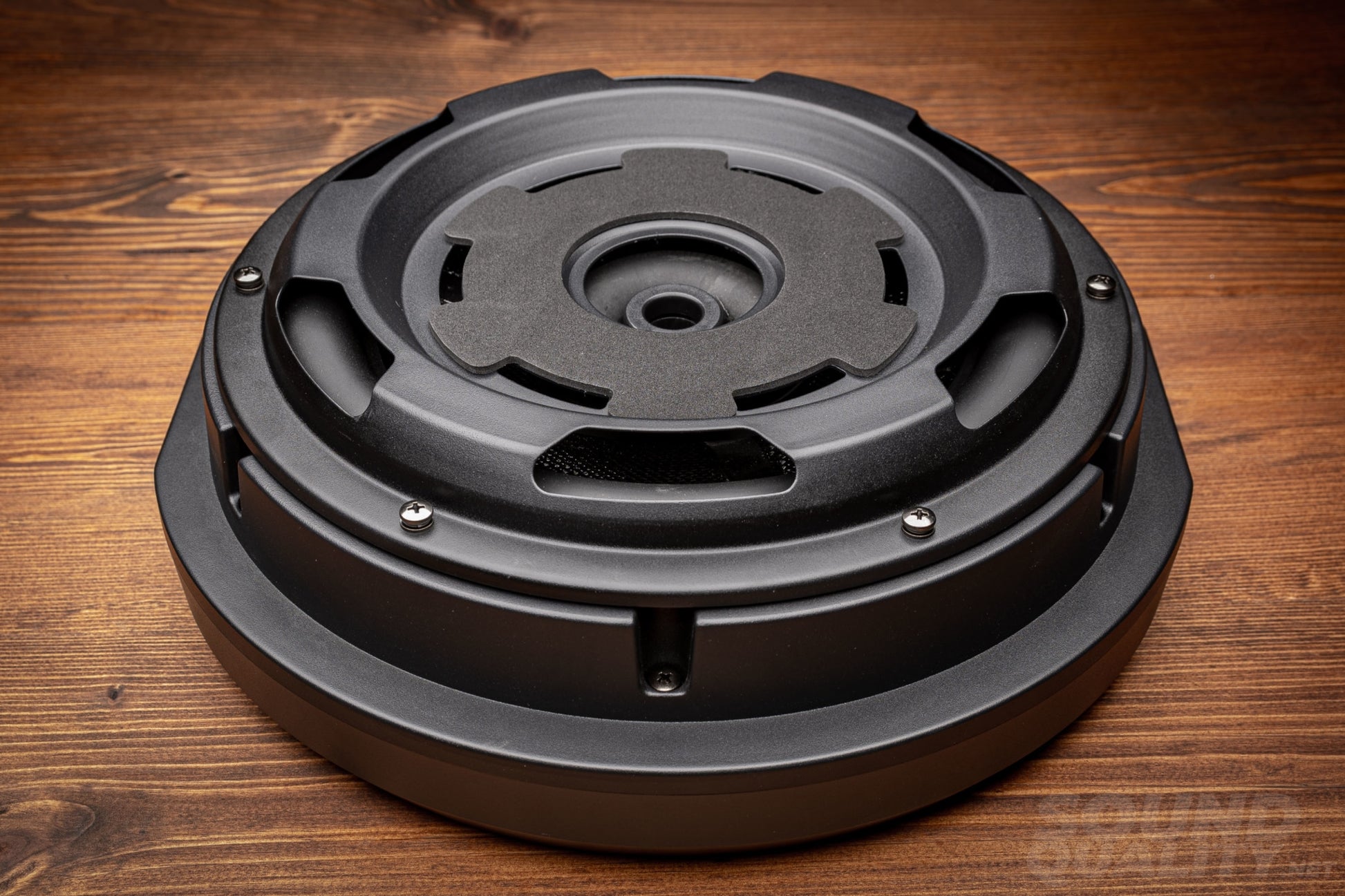 Awave Ast-11V4 Active Spare Wheel Subwoofer