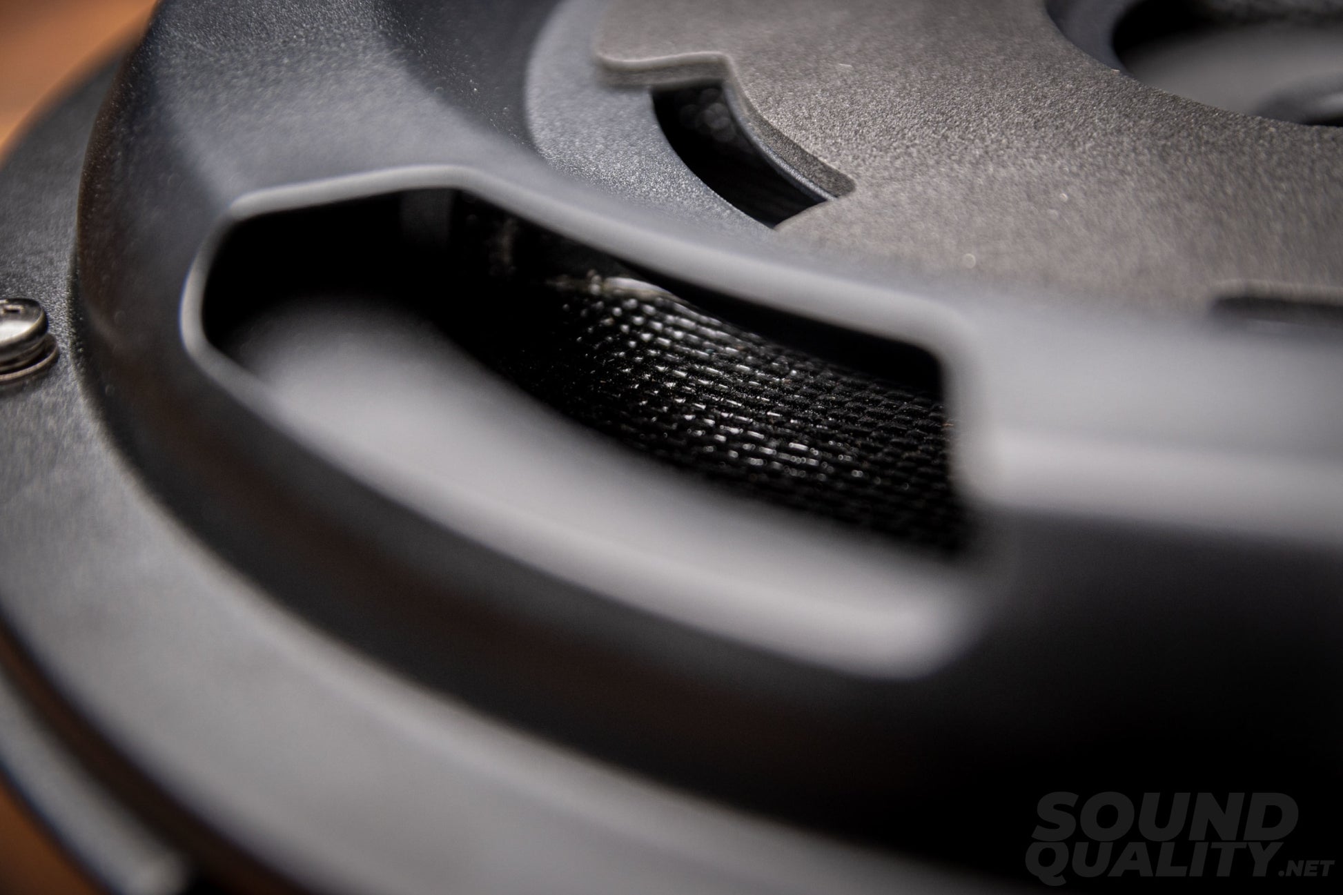 Awave Ast-11V4 Active Spare Wheel Subwoofer