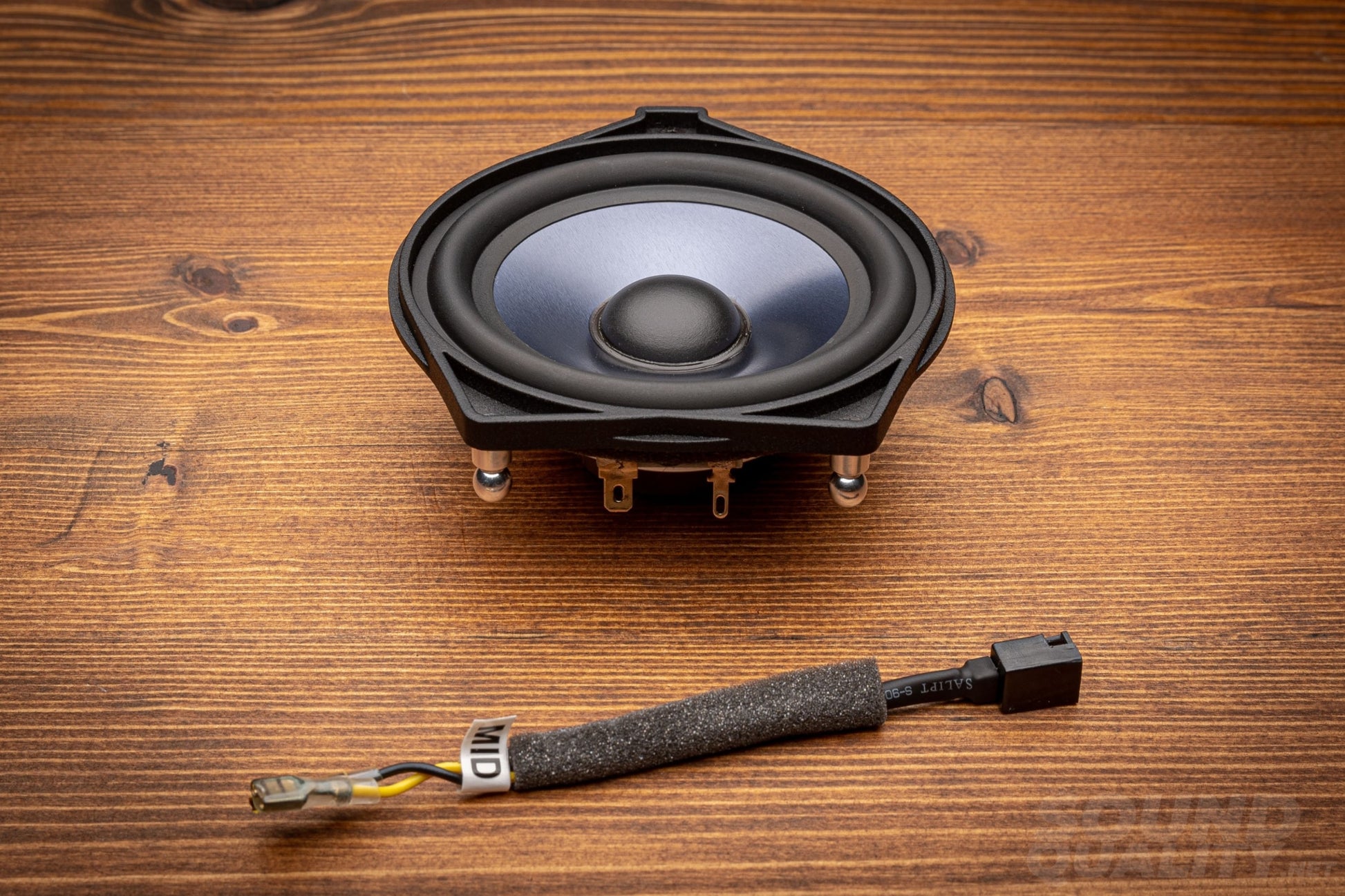 Steg Bz40C Center Channel Speaker For Mercedes-Benz