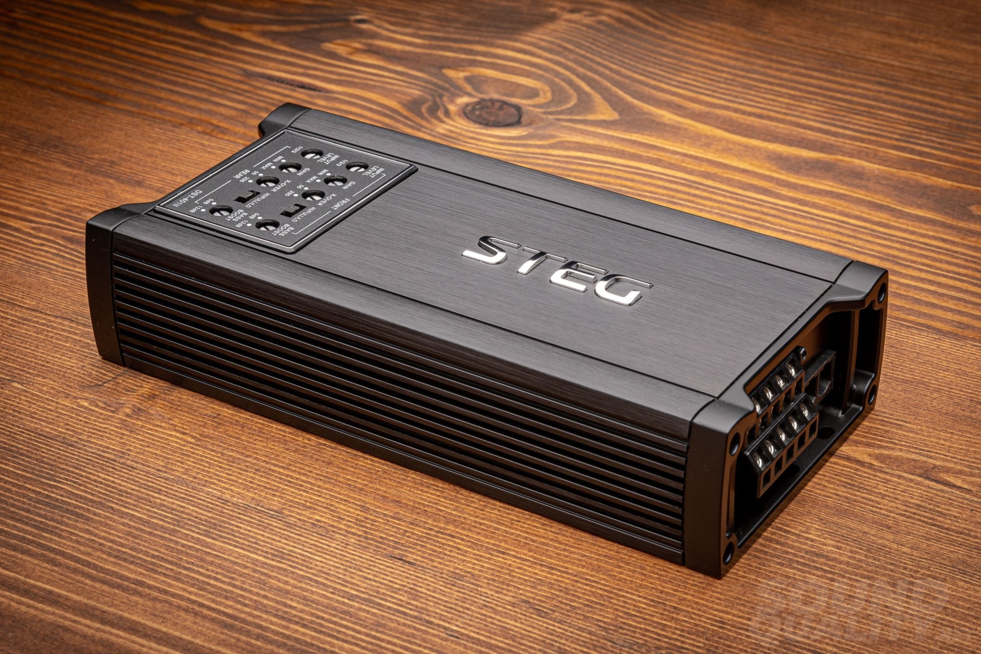 Steg Dst401Dii 4-Channel Amplifier
