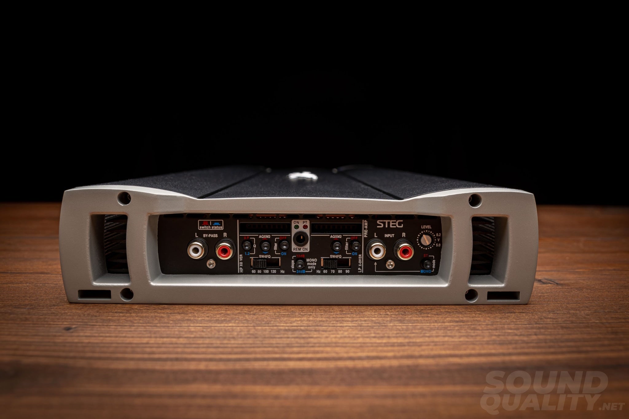 カーオーディオ STEG K2.04 Wzmacniacz Steg K2.04 - Creativ