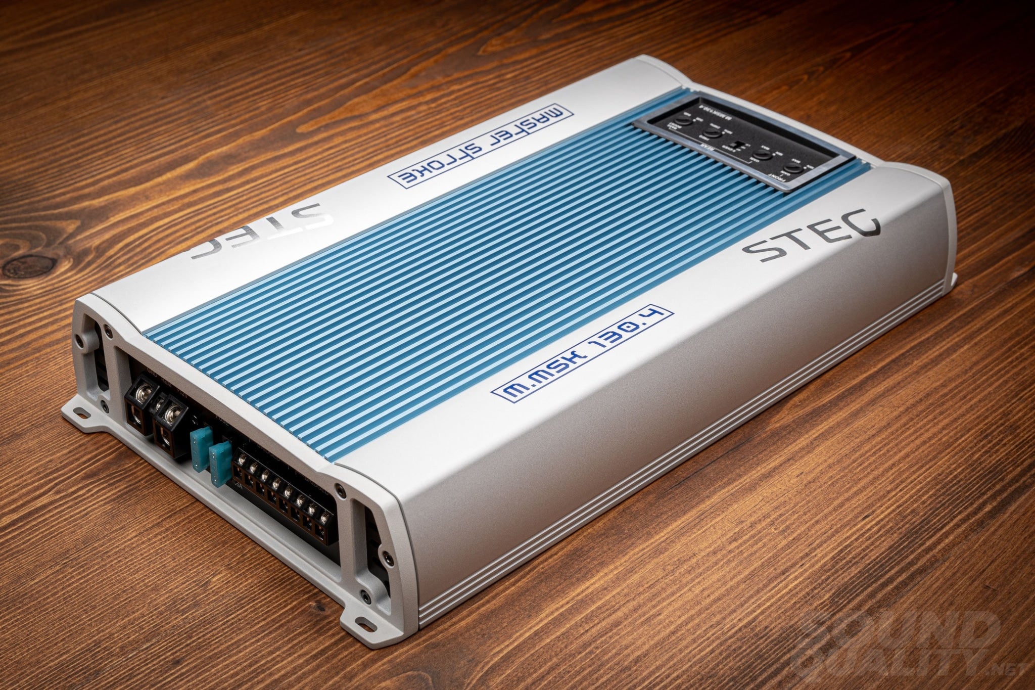 STEG Master Stroke M-MSK 130.4 top-end 4-channel amplifier