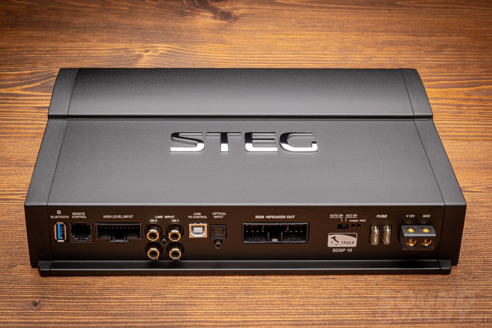 Steg Sdsp10 8-Channel Amplifier With 10-Channel Dsp