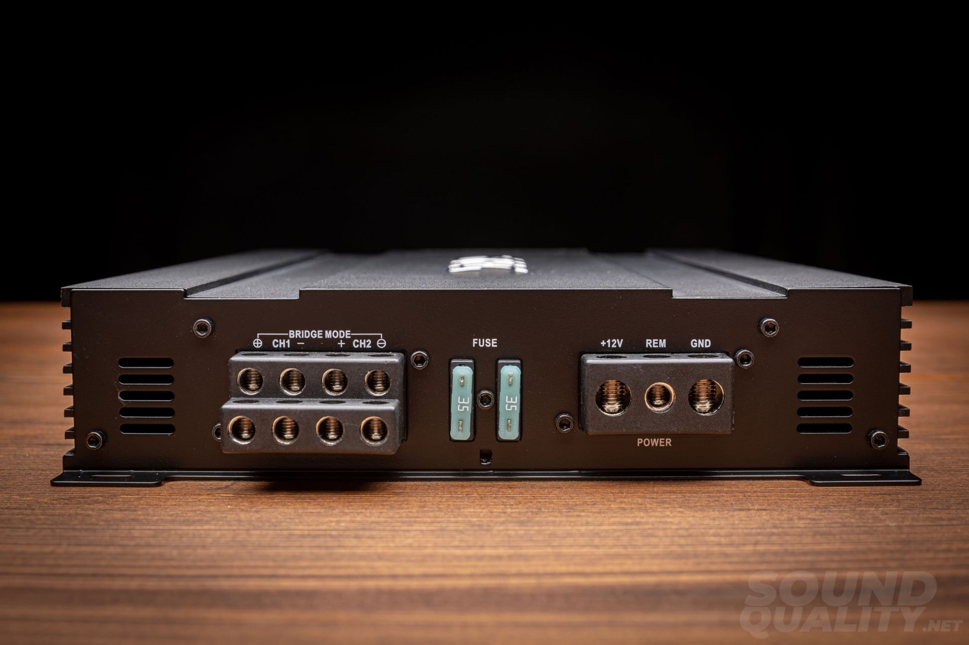 Steg St401 4-Channel Amplifier