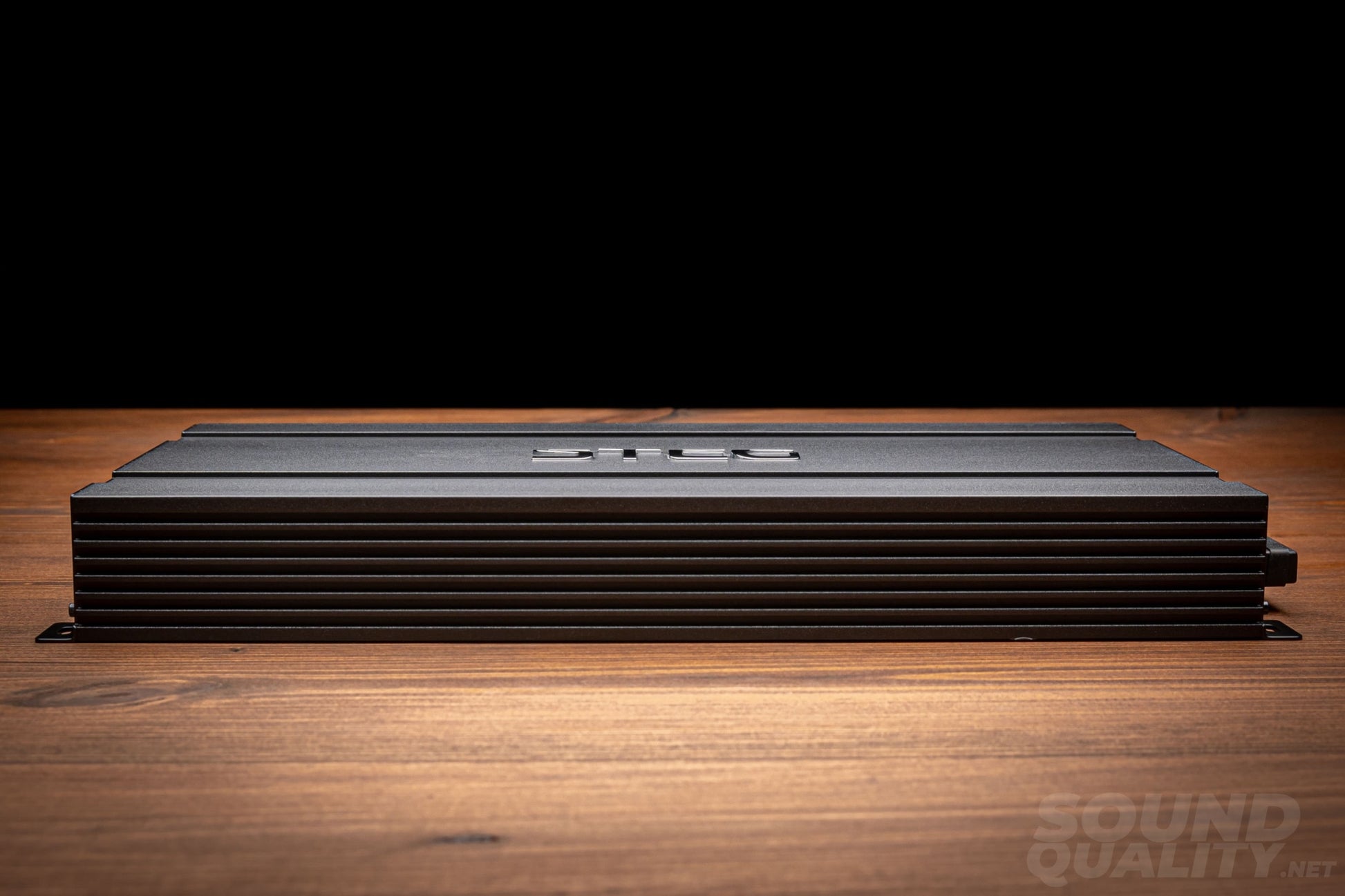 Steg St402 4-Channel Amplifier